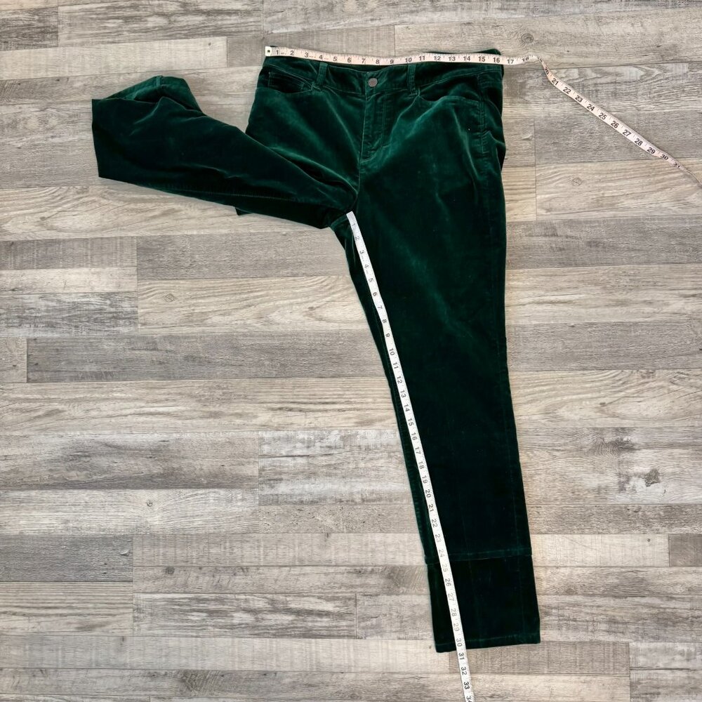 Talbots Green Velvet Curvy Slim Leg Pants Size 10 M20 - Picture 4 of 6